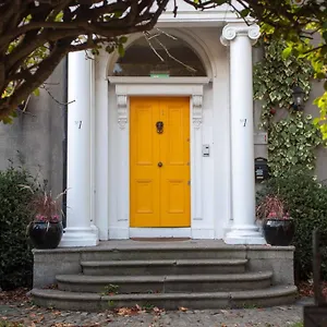 the-harcourt-suites.dublin-hotelsweb.com/