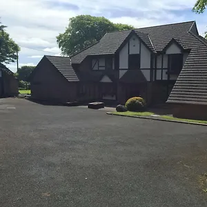 Tudor Guest Maison d'hôtes